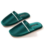 PANTOUFLES  EN VELOURS ROUGE - Vignette | Pantouflechic