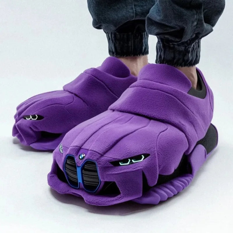 PANTOUFLES  EN VOITURE EN PELUCHE