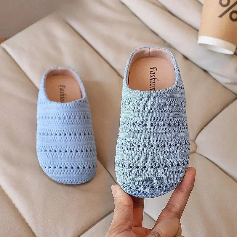 PANTOUFLES SIMPLE POUR FILLE7